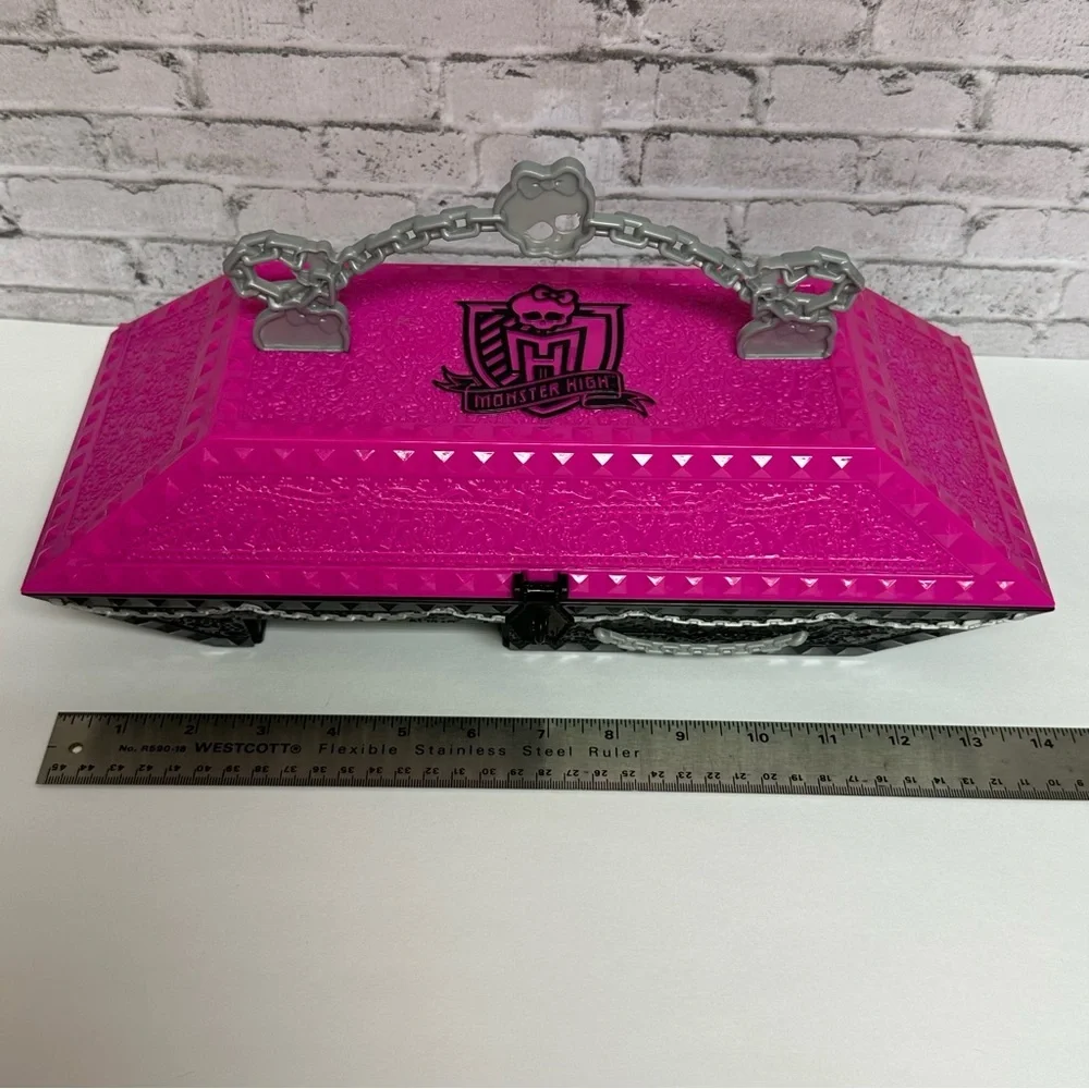 Monster High Create a Monster Design Lab Coffin Only 2011 Pink Black
